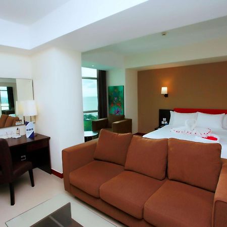Best Western The Lagoon Hotel Manado Exteriér fotografie